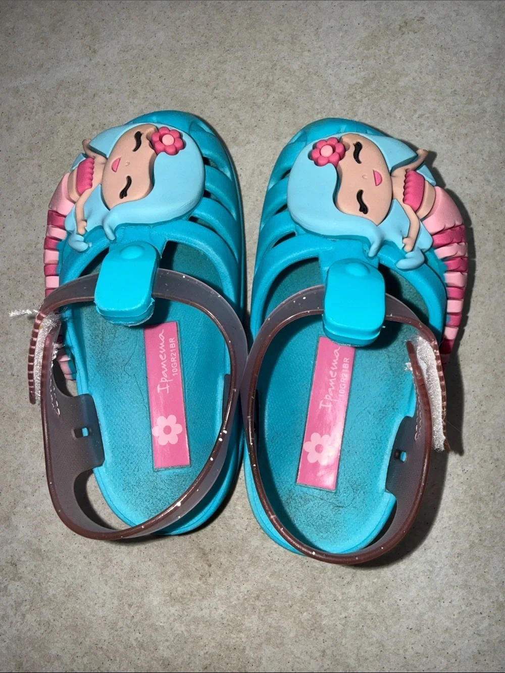 Ipanema Turquoise Kids Mermaid Water Shoes with Pink Straps size 7 toddler